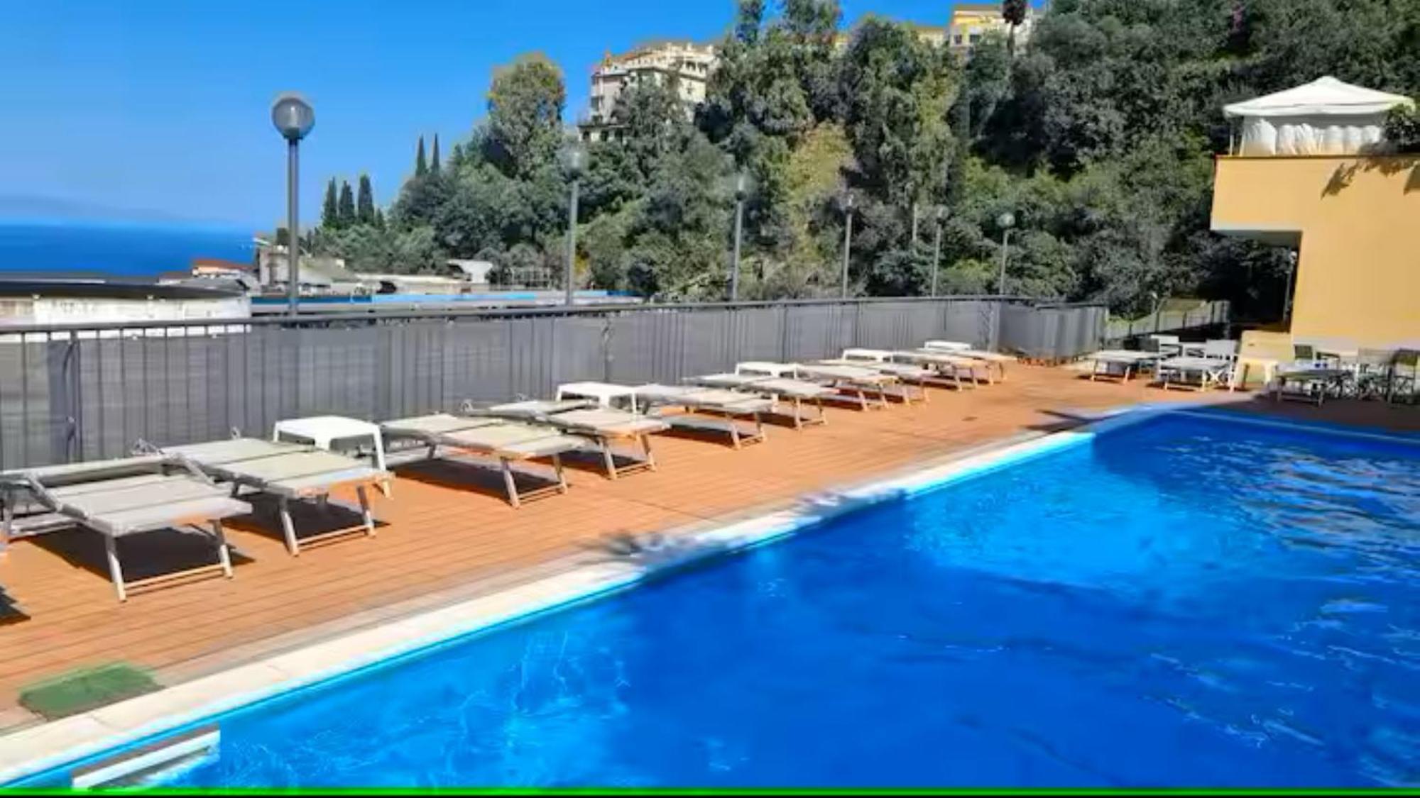 Mediterranean Pool & Parking * Taormine