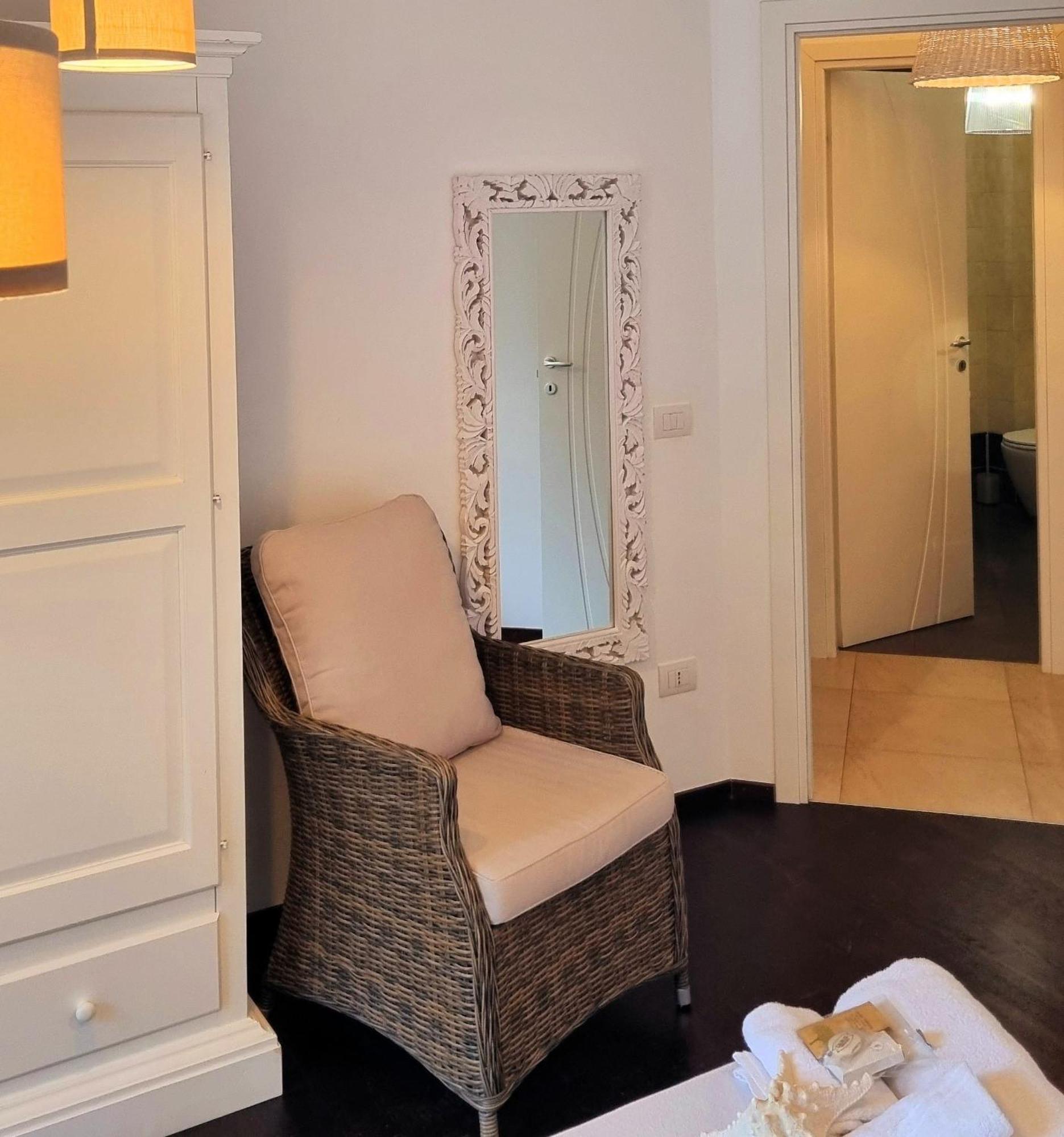 Appartement Mediterranean Pool & Parking