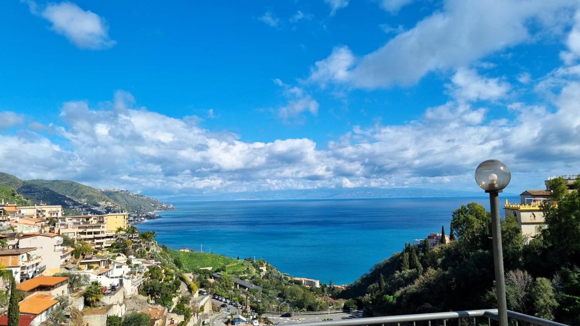 Appartement Mediterranean Pool & Parking *